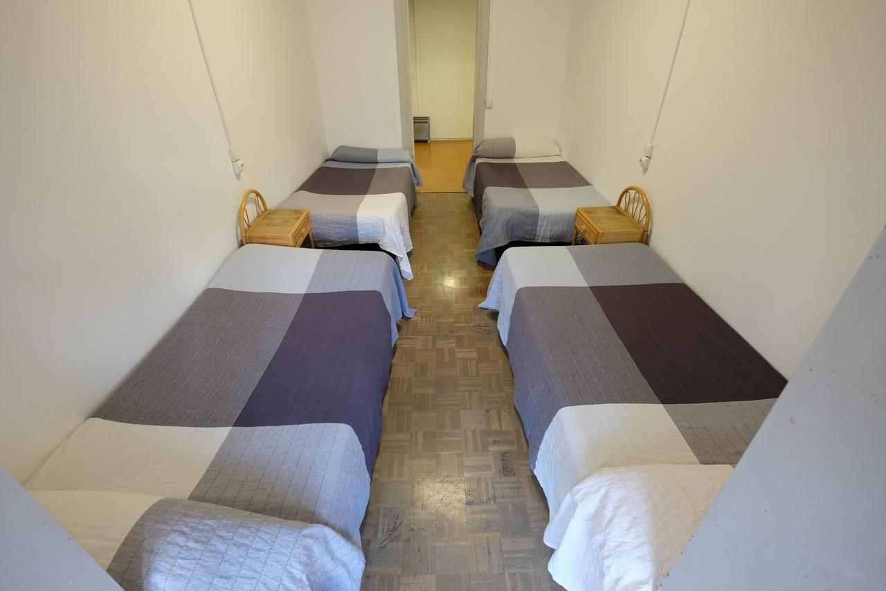 Lenin Hostel Barcelona Eksteriør bilde
