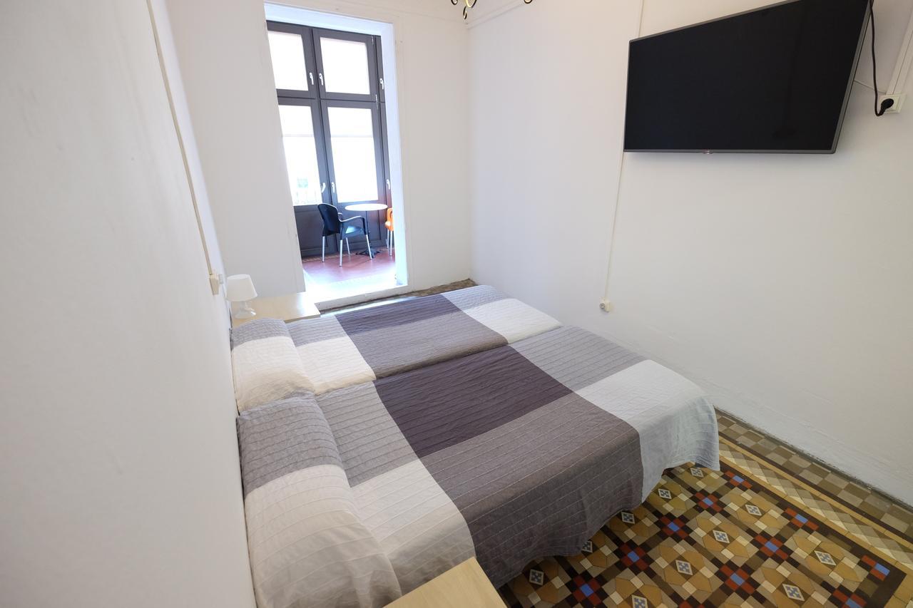 Lenin Hostel Barcelona Eksteriør bilde
