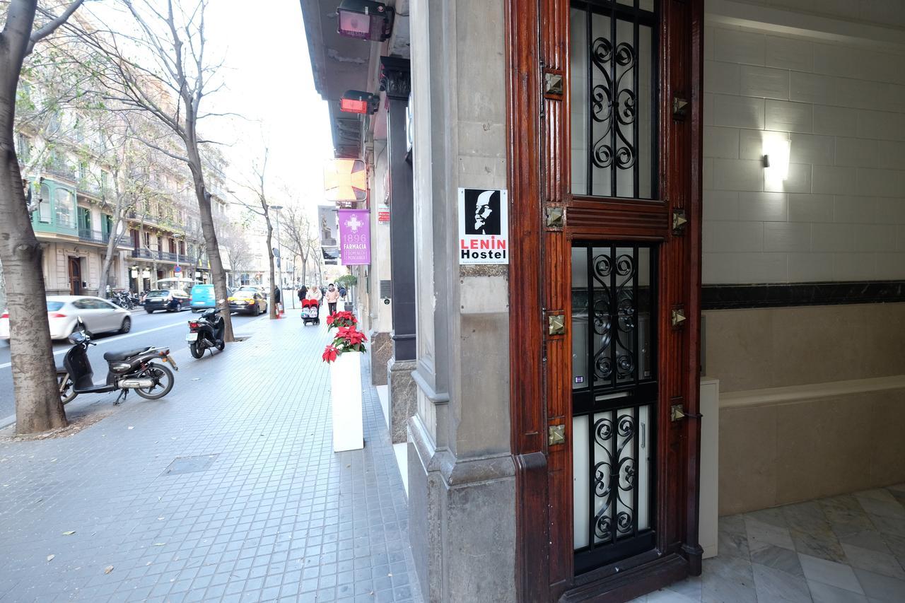 Lenin Hostel Barcelona Eksteriør bilde