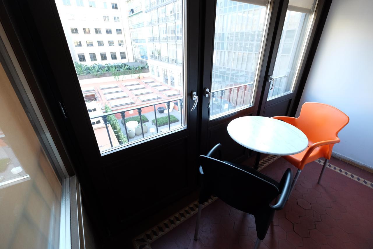 Lenin Hostel Barcelona Eksteriør bilde