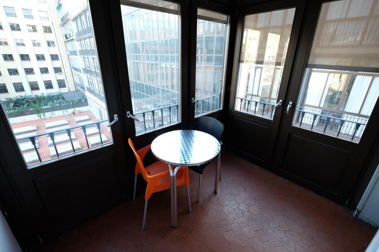 Lenin Hostel Barcelona Eksteriør bilde