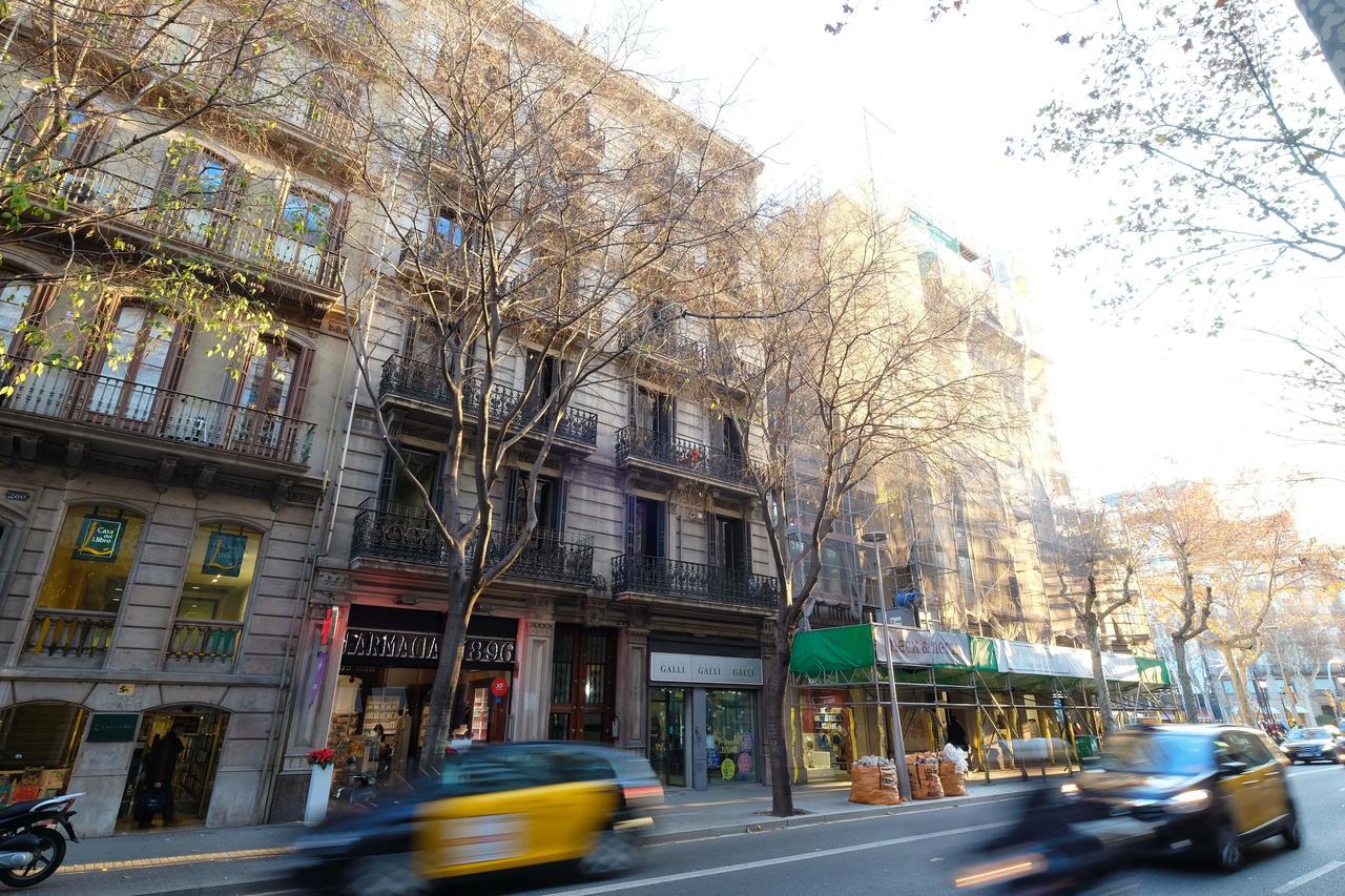 Lenin Hostel Barcelona Eksteriør bilde